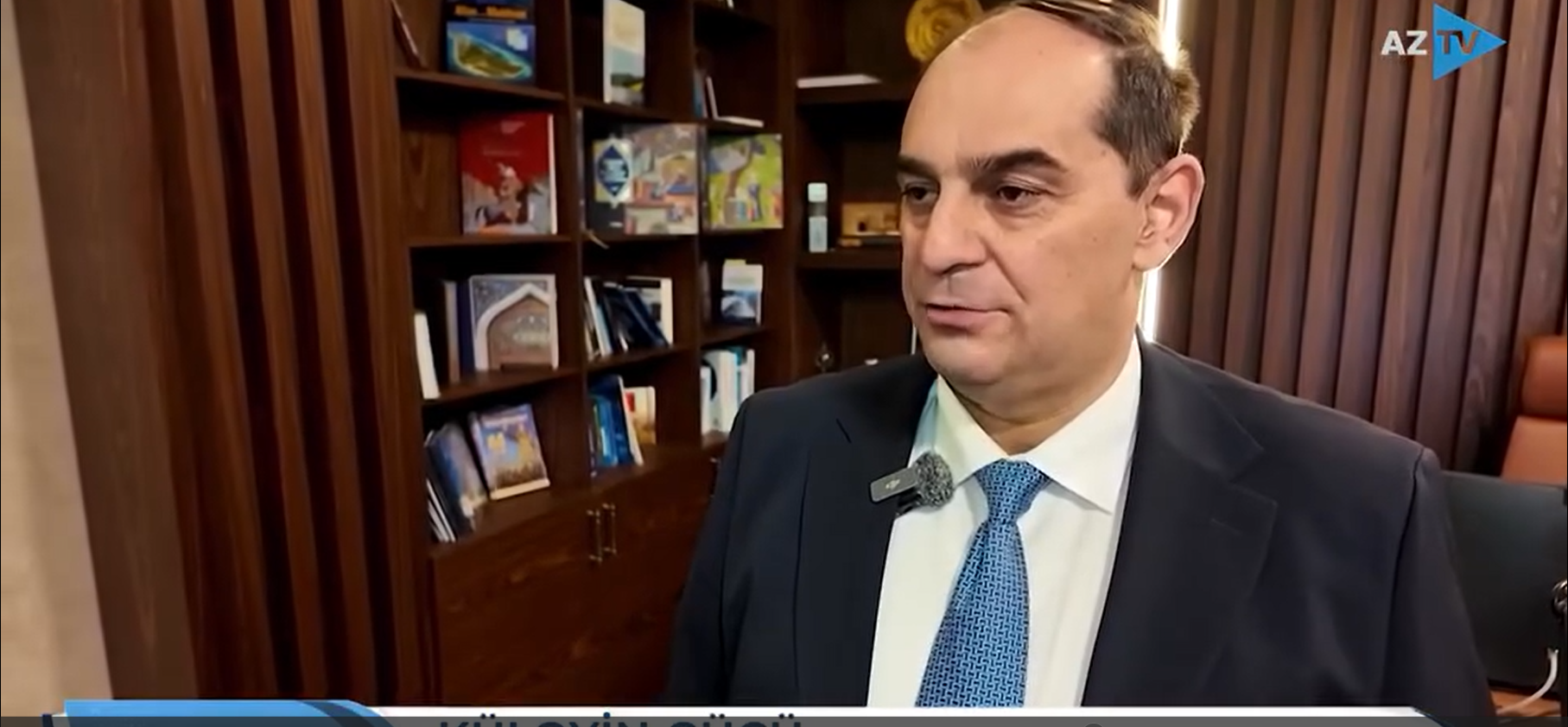 Energetika Nazirliyi yanında Bərpa Olunan Enerji Mənbələri Dövlət Agentliyinin direktoru Cavid Abdullayevin AZTV-in “Həftə” verilişinə müsahibəsi